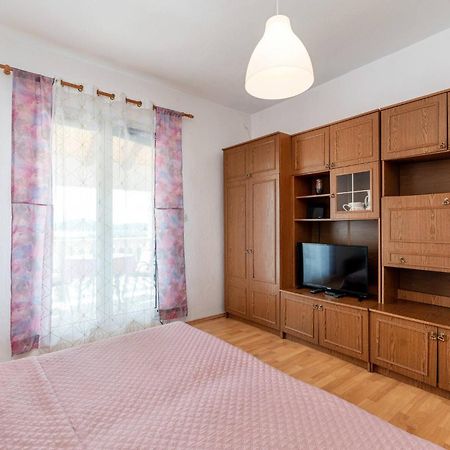 Apartment Lara Tribalj Eksteriør bilde