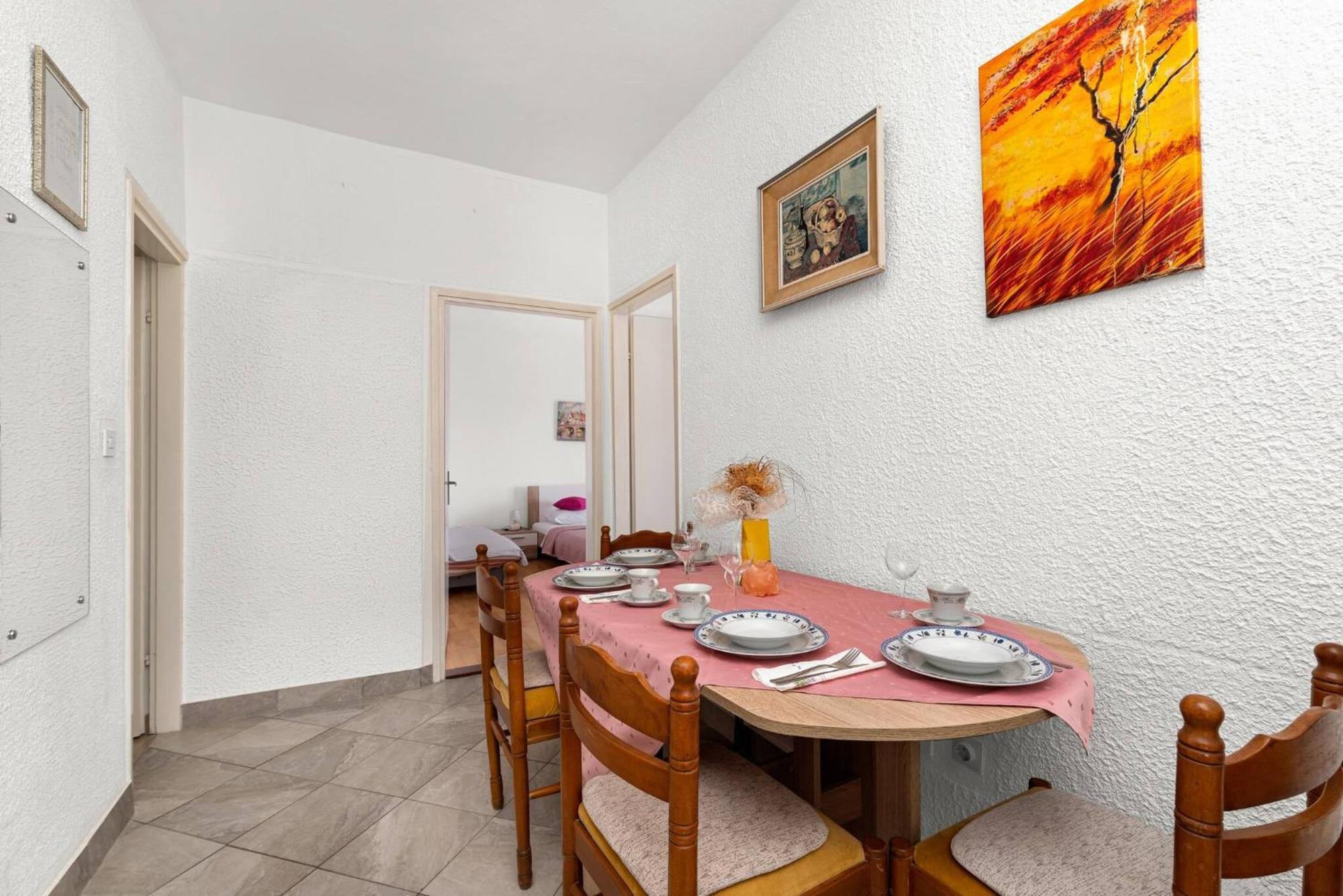 Apartment Lara Tribalj Eksteriør bilde